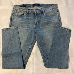 Lucky Jeans